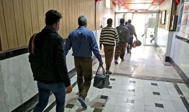 کمک ۱۰ میلیاردی خیران نهاوندی به خانواده زندانیان کمک ۱۰ میلیاردی خیران نهاوندی به خانواده زندانیان