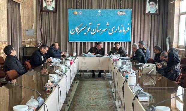 ساماندهی دستفروشان تویسرکان کلید خورد؛ بازارچه‌های محلی راه‌حل معیشت و نظم‌بخشی