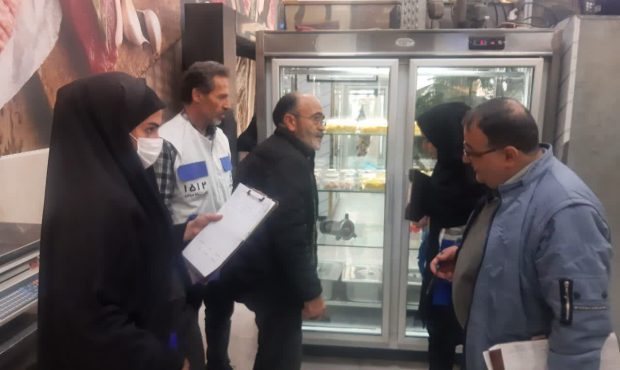 مانور مشترک نظارتی پیش از یلدا در تویسرکان؛اصناف غذایی و خدماتی زیر