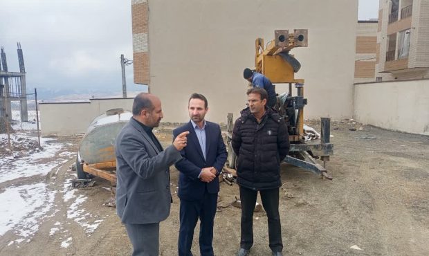 بازدید مدیران بنیاد مسکن و کمیته امداد تویسرکان از محل آزمایشگاه خاک پروژه ۲۸ واحدی مسکن محرومان سرکان بازدید مدیران بنیاد مسکن و کمیته امداد تویسرکان از محل آزمایشگاه خاک پروژه ۲۸ واحدی مسکن محرومان سرکان