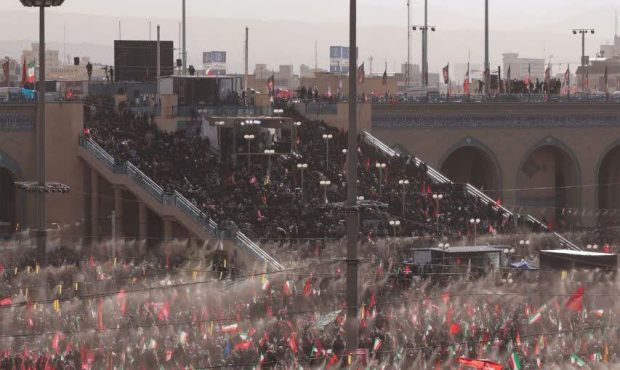 وداع باشکوه ملت ایران با رهبر انقلاب در مصلای تهران؛ تجلی وحدت، وفاداری و همبستگی ملی وداع باشکوه ملت ایران با رهبر انقلاب در مصلای تهران؛ تجلی وحدت، وفاداری و همبستگی ملی