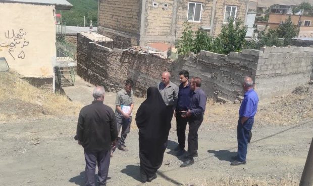 بازدید میدانی بخشدار مرکزی از روند بازگشایی معابر روستای باباپیرعلی/ تأکید بر تسریع در اجرای طرح بازدید میدانی بخشدار مرکزی از روند بازگشایی معابر روستای باباپیرعلی/ تأکید بر تسریع در اجرای طرح